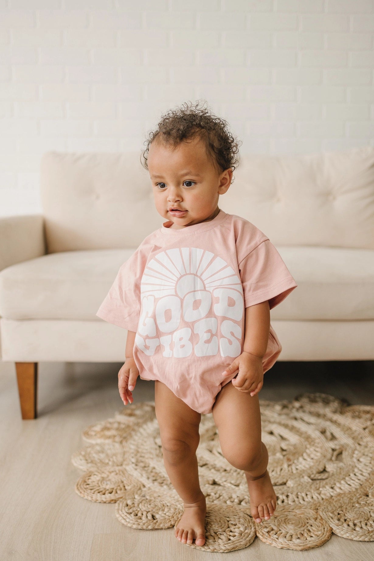 good vibes t-shirt bubble|light pink